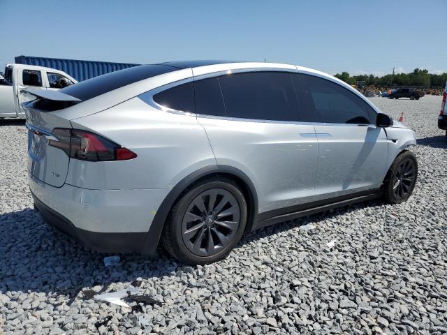 Vin: 5yjxcbe24jf132483, lot: 52390955, tesla model x 20183