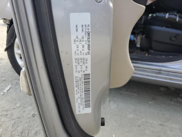 2015 CHRYSLER TOWN & COU - 2C4RC1GG3FR627877