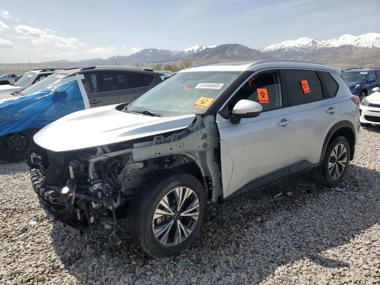 NISSAN ROGUE SV