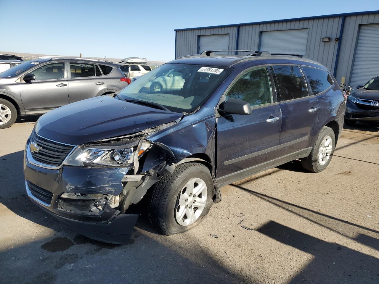 CHEVROLET TRAVERSE LS