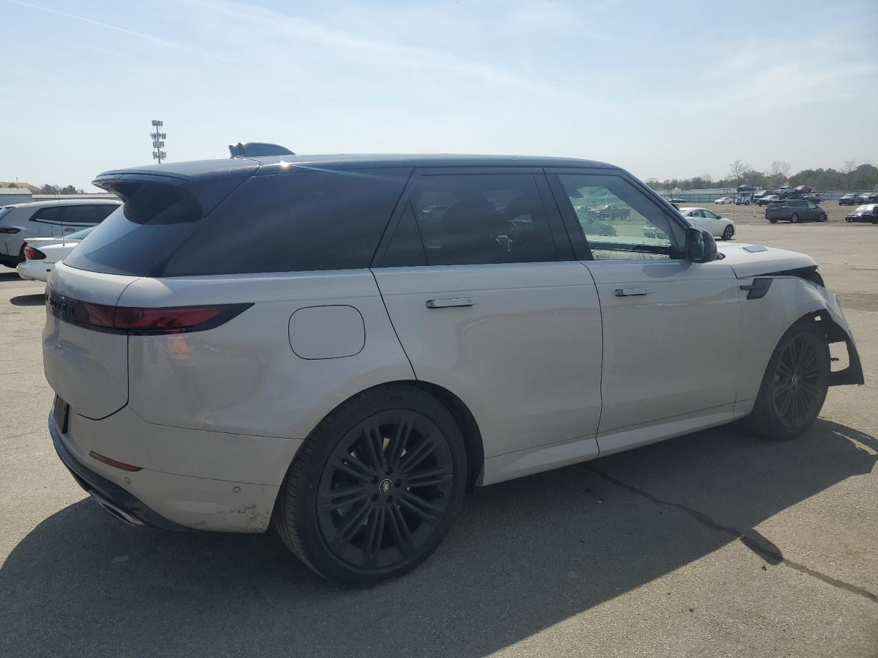 LAND ROVER RANGE ROVER DYNAMIC SE