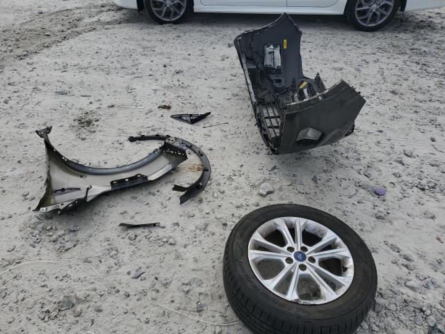 2017 FORD ESCAPE SE - 1FMCU0GD2HUC03031