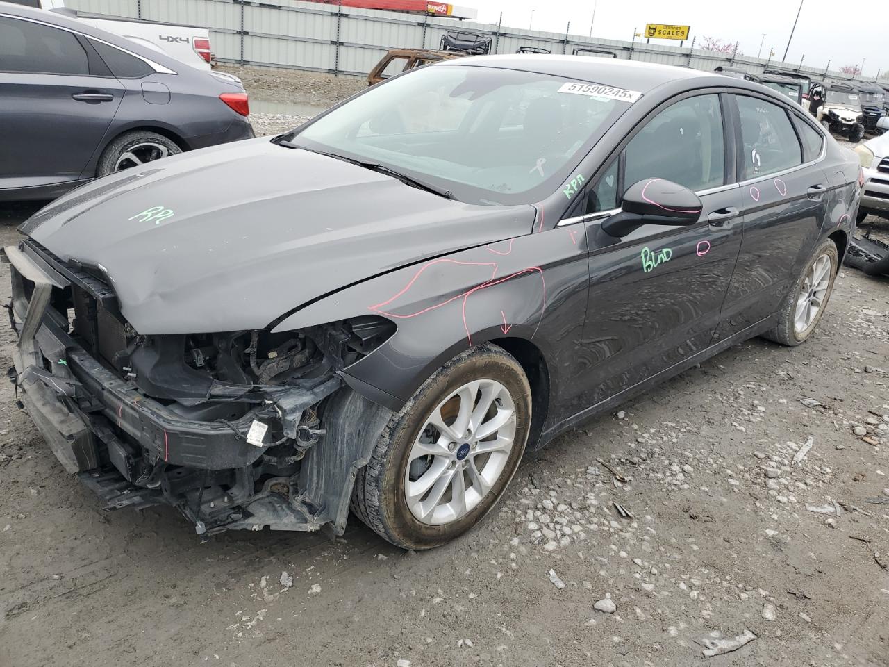FORD FUSION SE