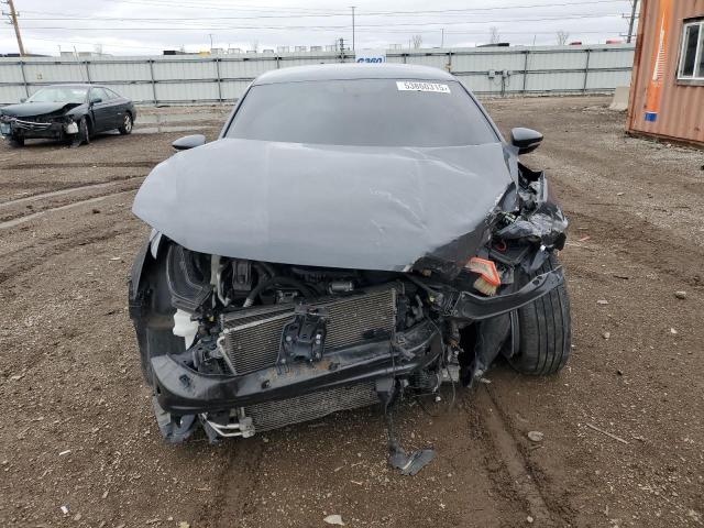 2017 VOLKSWAGEN PASSAT R-L 1VWDT7A35HC056307