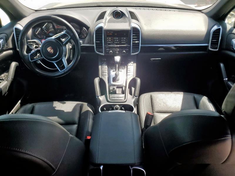 2015 PORSCHE CAYENNE - WP1AF2A20FLA31124