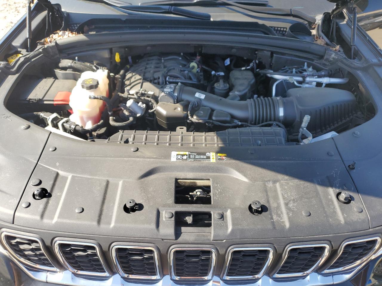 JEEP GRAND CHEROKEE LAREDO