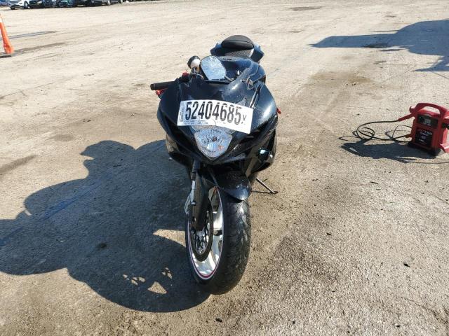 2019 SUZUKI GSX-R600 - JS1GN7FA2K7100033