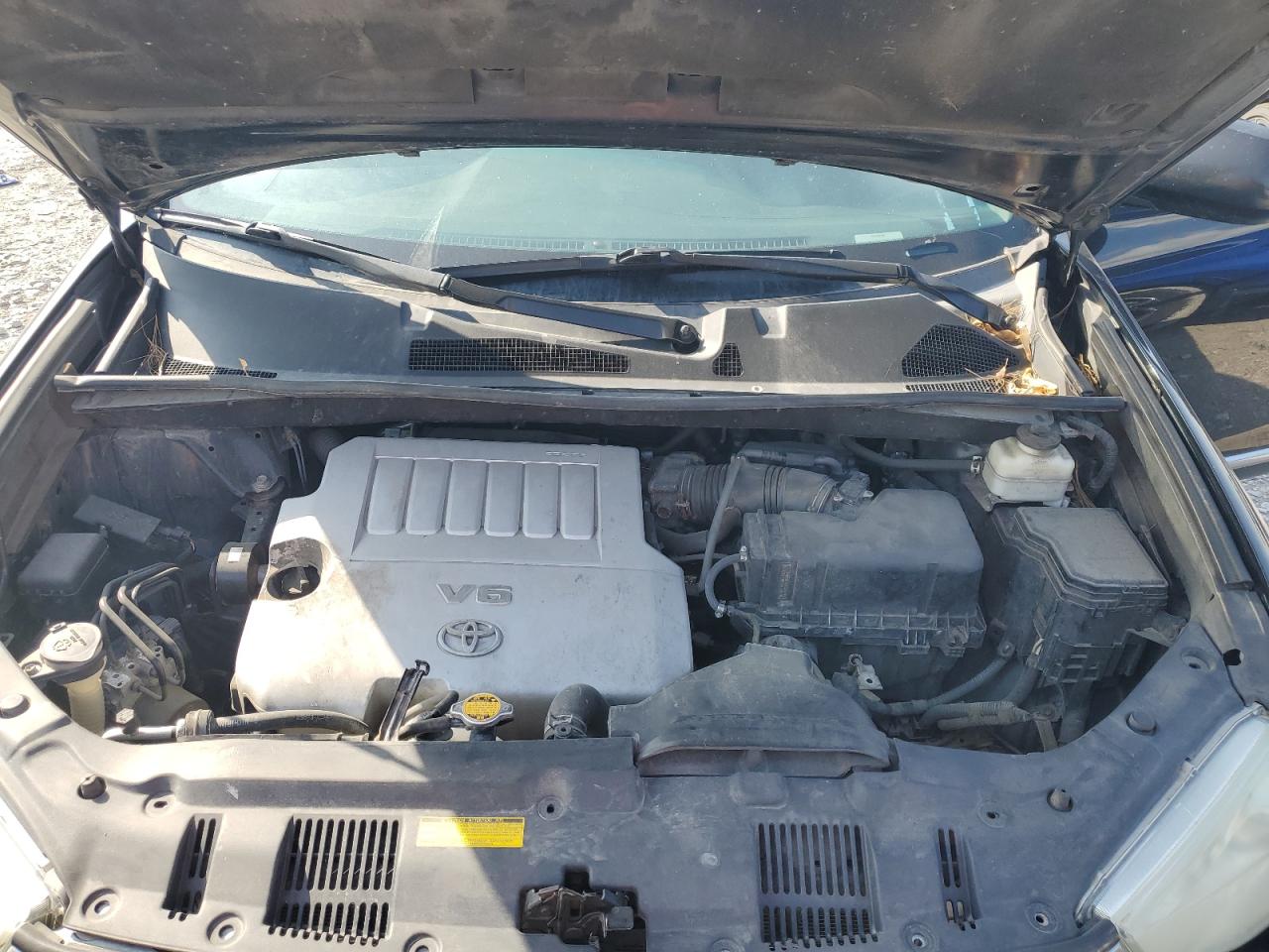 TOYOTA HIGHLANDER BASE