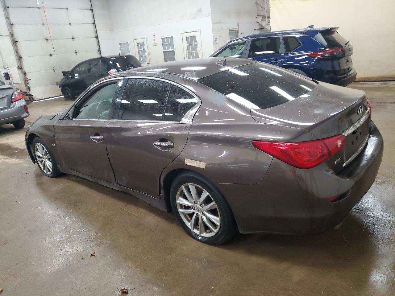 INFINITI Q50 2015