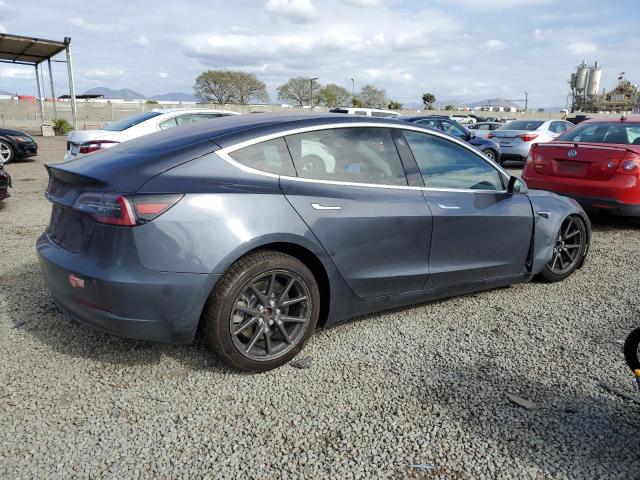 TESLA MODEL 3 2018 gray  electric 5YJ3E1EA2JF038886 photo #4
