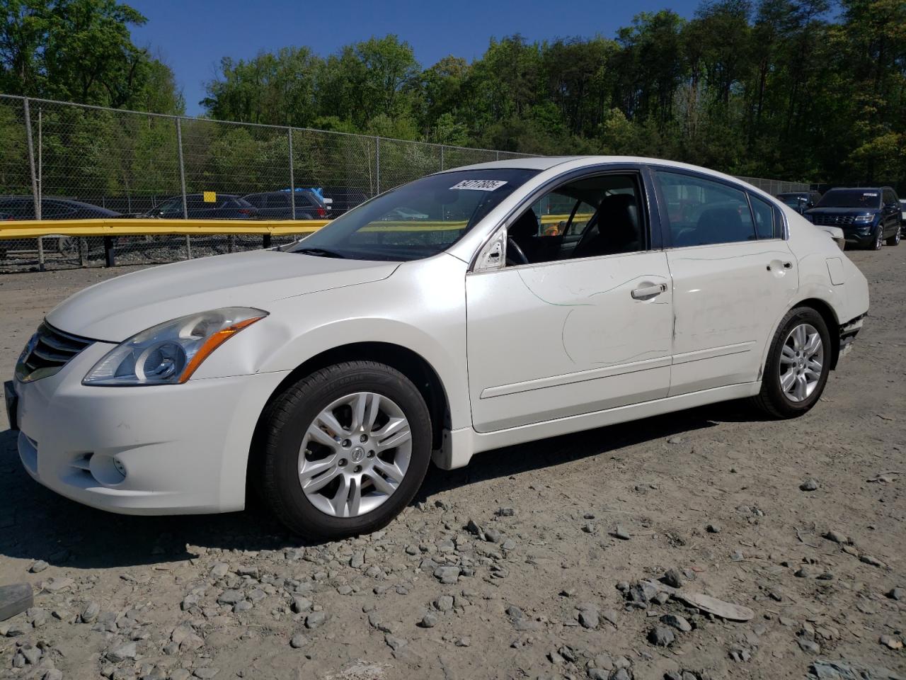 NISSAN ALTIMA BASE