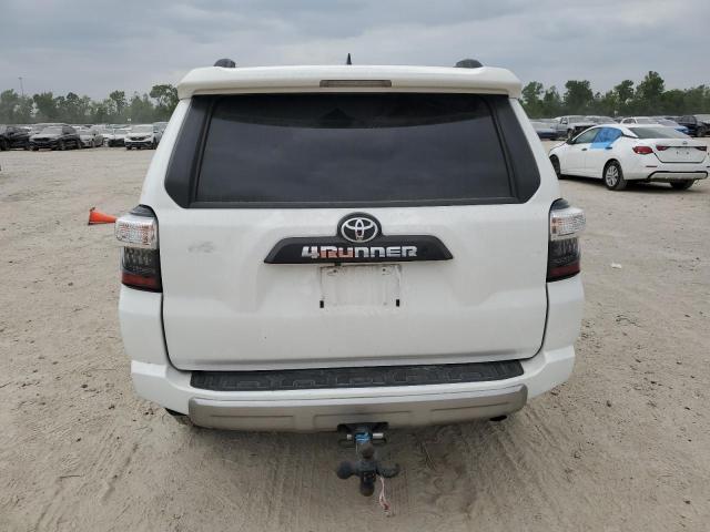 2020 TOYOTA 4RUNNER SR - JTEBU5JR1L5801949