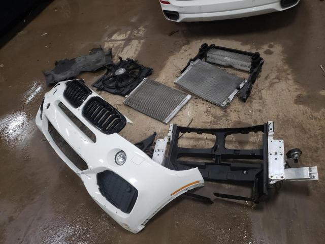 2015 BMW X5 XDRIVE3 5UXKR0C52F0P04875