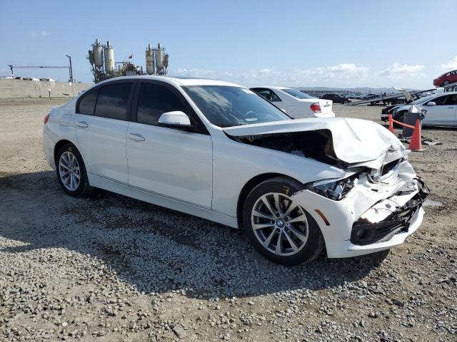 Vin: wba8e1g52gnt36674, lot: 51945765, bmw 3 series i 20164
