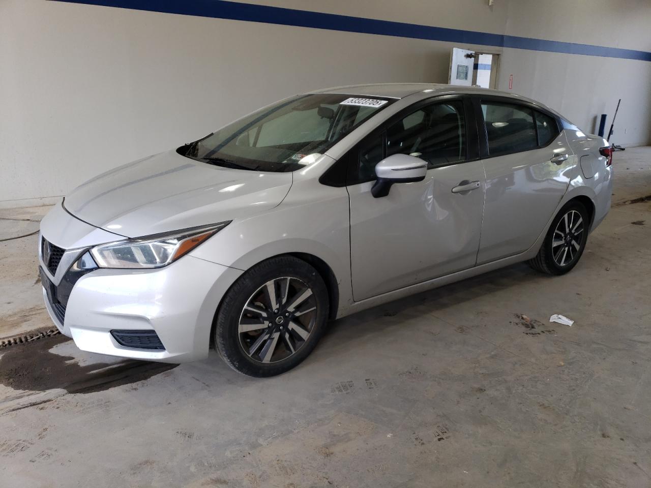 NISSAN VERSA SV