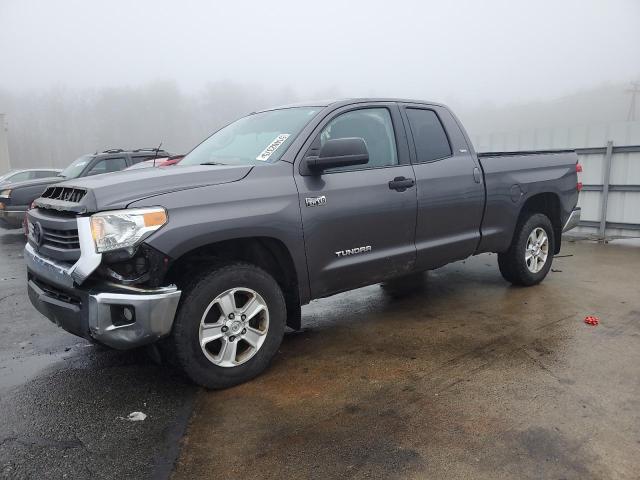 TOYOTA TUNDRA DOUBLE CAB SR
