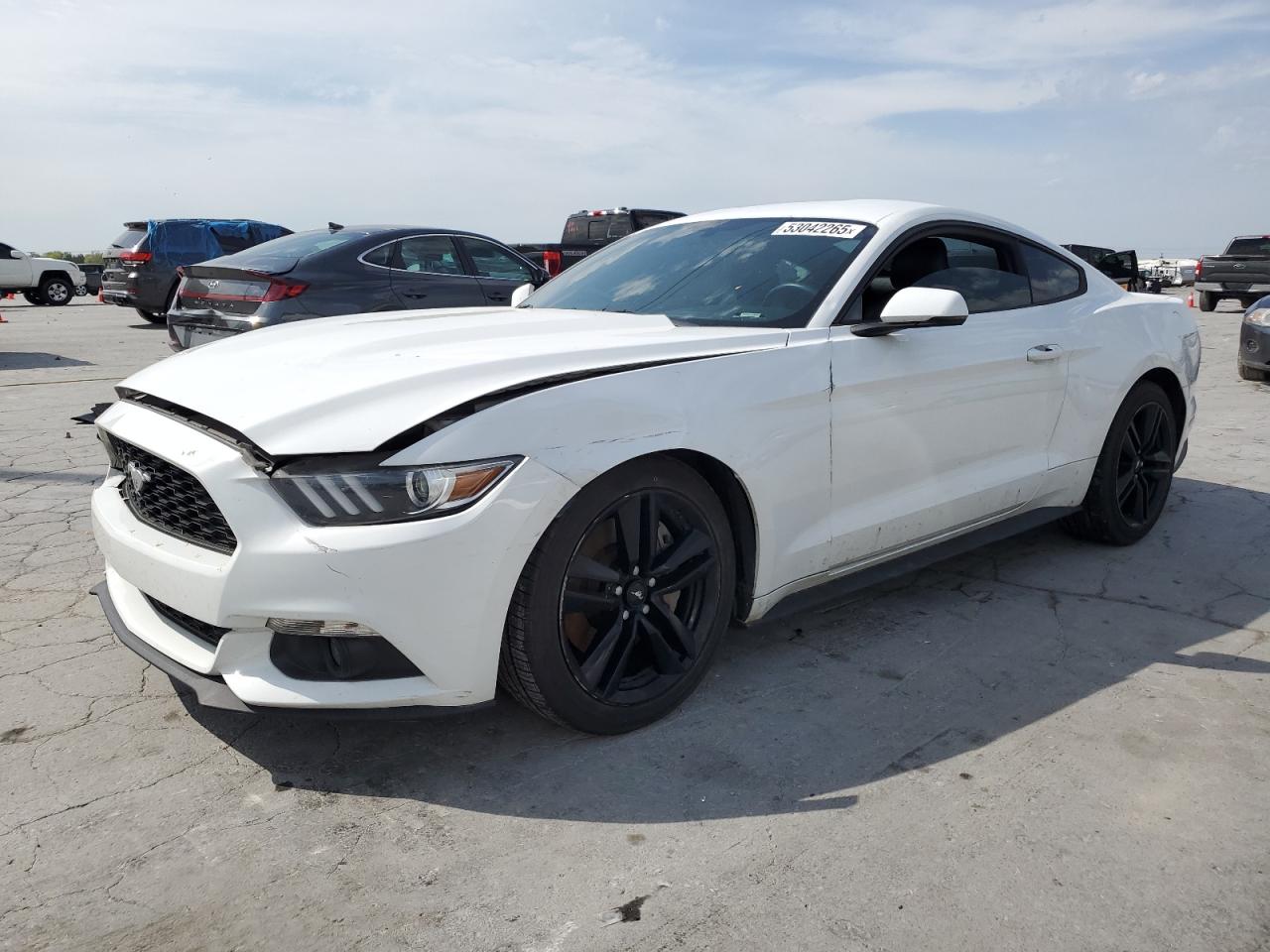 FORD MUSTANG