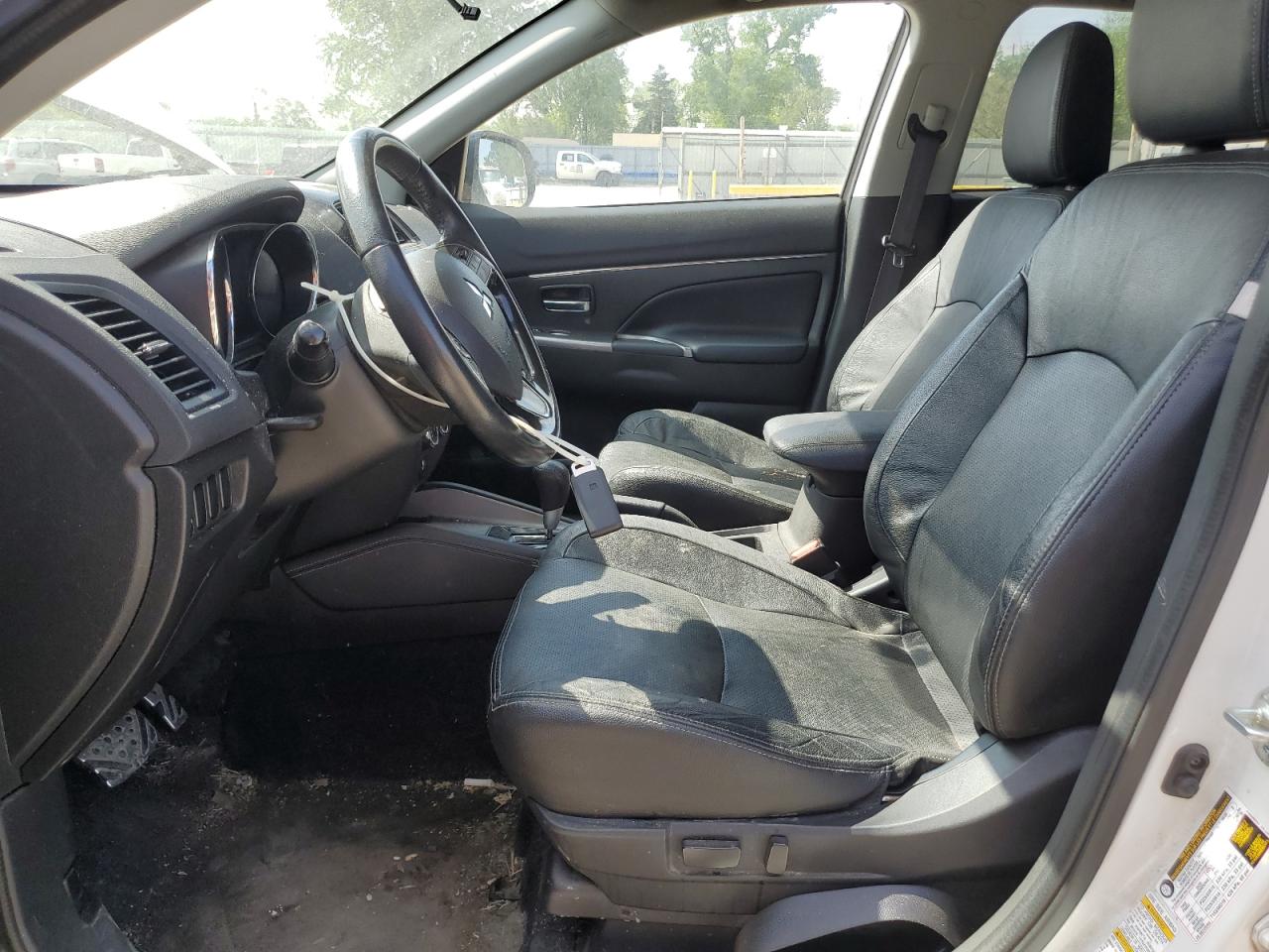 MITSUBISHI OUTLANDER SEL