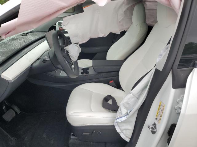 2024 TESLA MODEL Y - 7SAYGDEE5RA235339