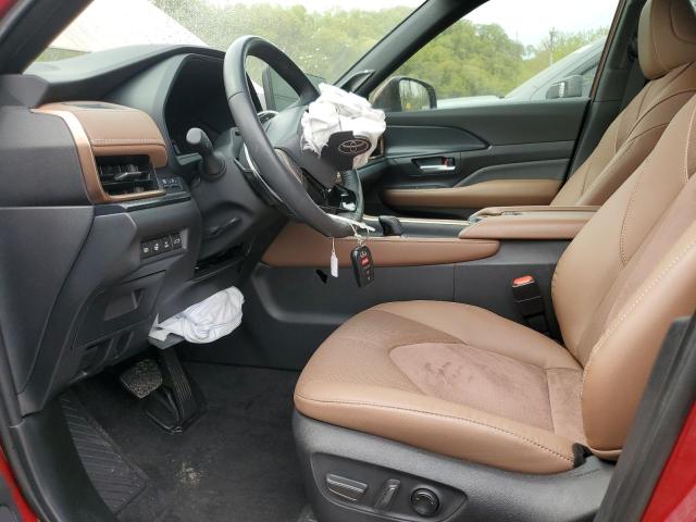 2024 TOYOTA GRAND HIGH 5TDADAB51RS002955