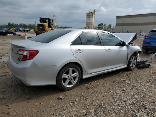 Vin: 4t1bf1fk8eu301973, lot: 54737105, toyota camry l 20143