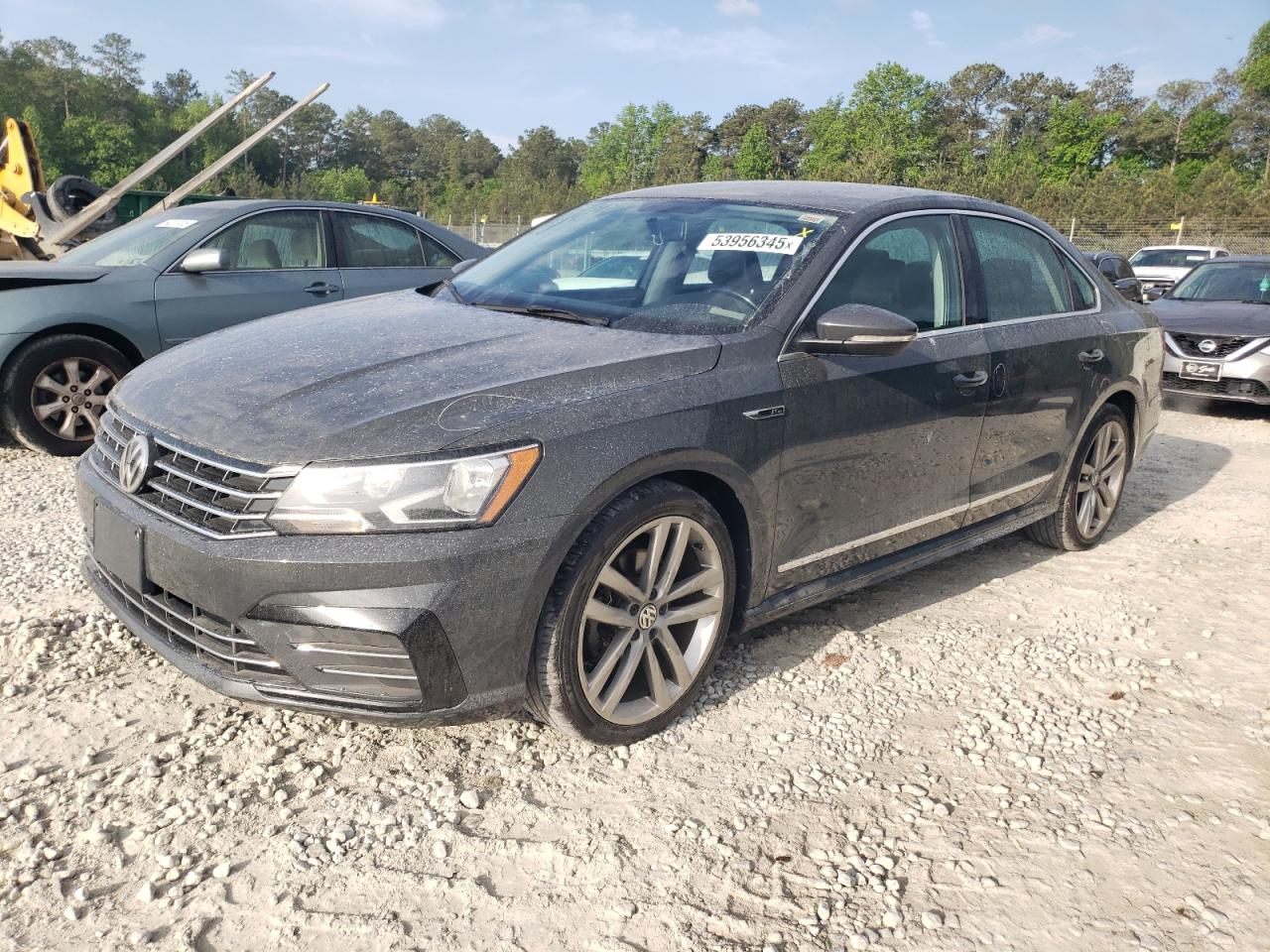 VOLKSWAGEN PASSAT R-LINE