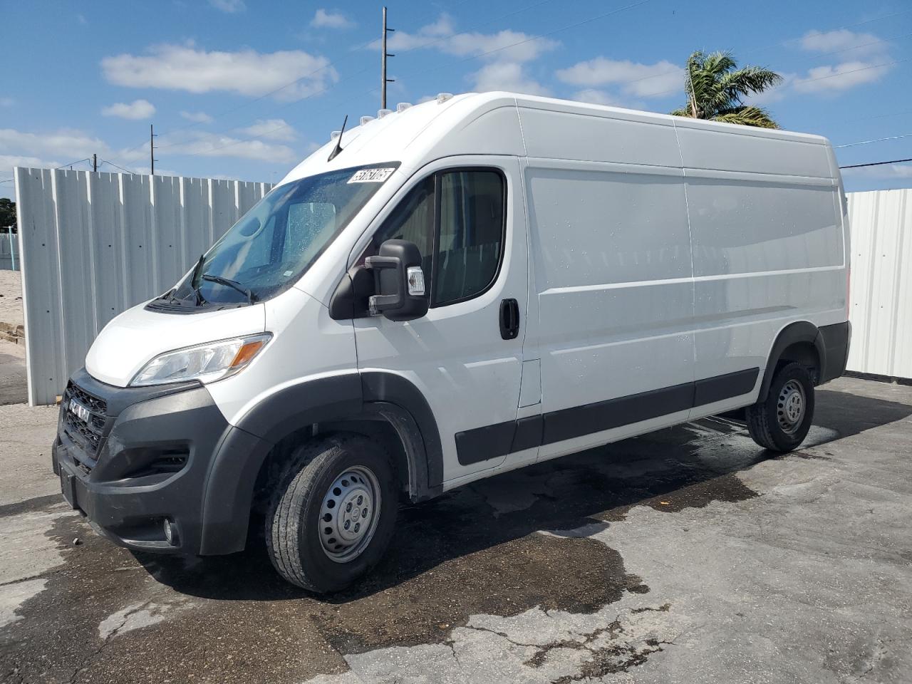 RAM PROMASTER 2500 HIGH