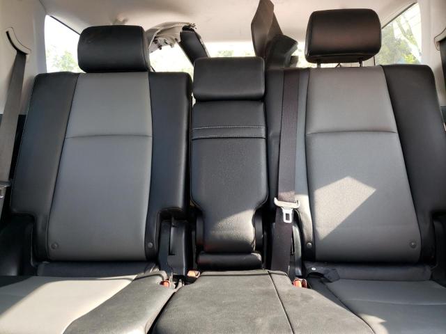 2022 TOYOTA 4RUNNER SR - JTENU5JR0N6049381