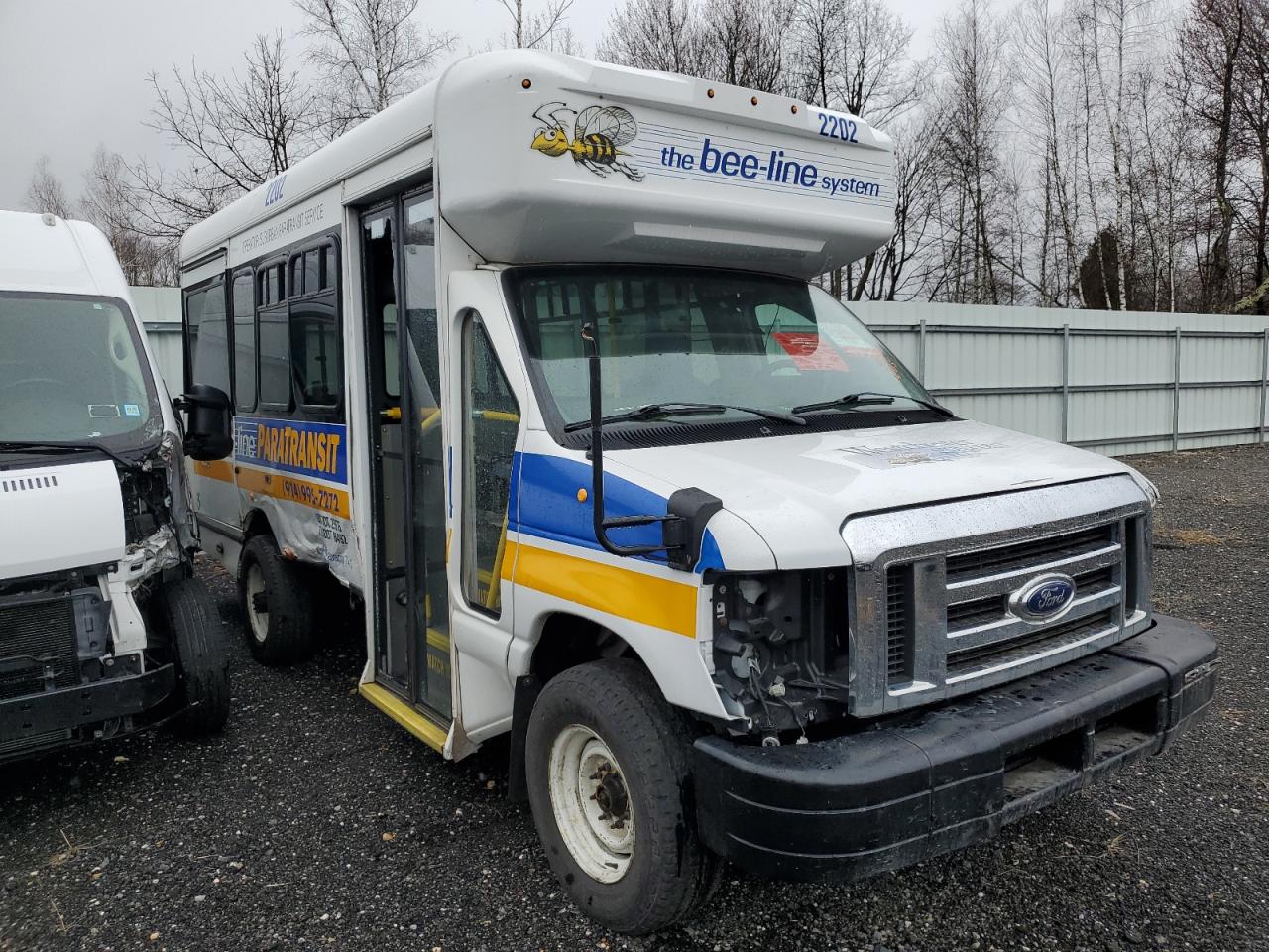 FORD ECONOLINE E350 SUPER DUTY CUTAWAY VAN