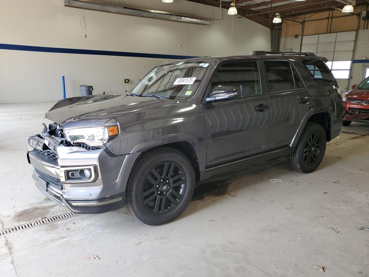 TOYOTA 4RUNNER SR5