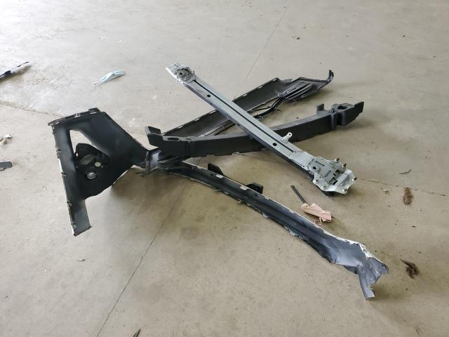 2016 TOYOTA RAV4 XLE - JTMRFREV9GJ097962