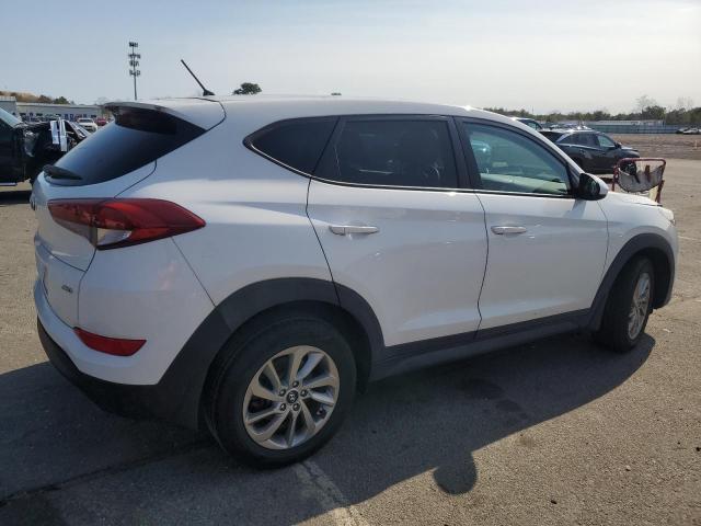 2018 HYUNDAI TUCSON SE KM8J2CA43JU649251