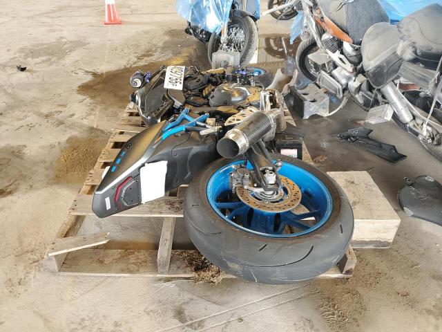 2024 SUZUKI GSX800 R JS1EM11B4R7100665