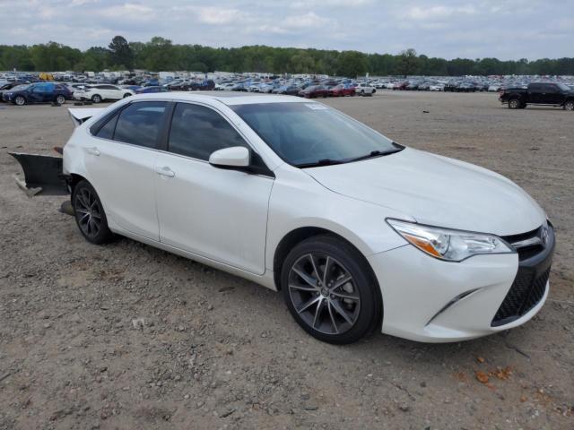 Vin: 4t1bf1fk4hu619934, lot: 53877955, toyota camry le 20174