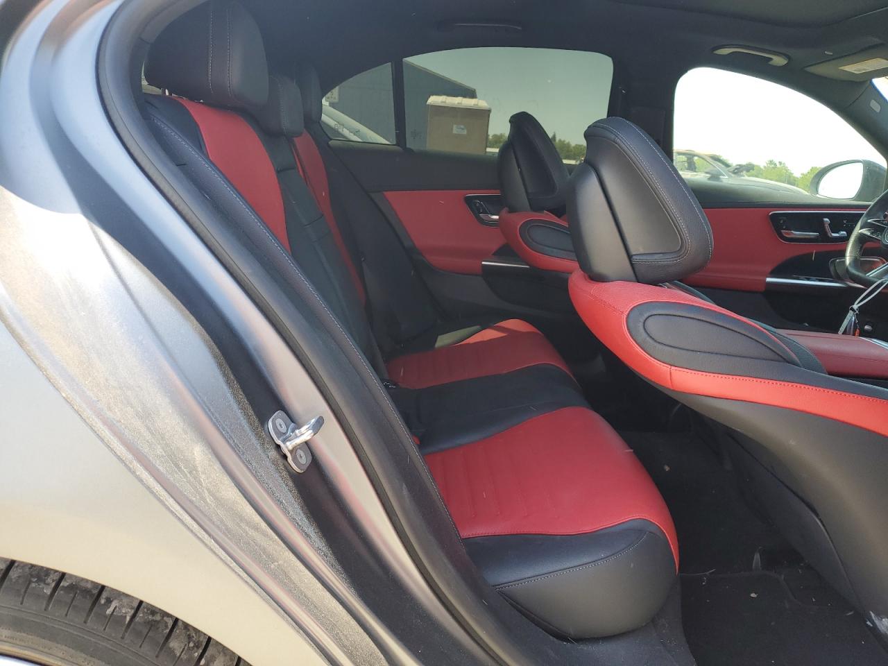 MERCEDES-BENZ C-CLASS 300