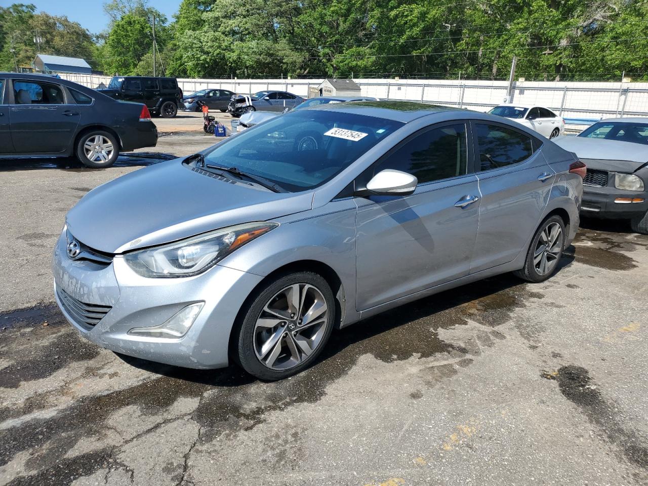 HYUNDAI ELANTRA SE