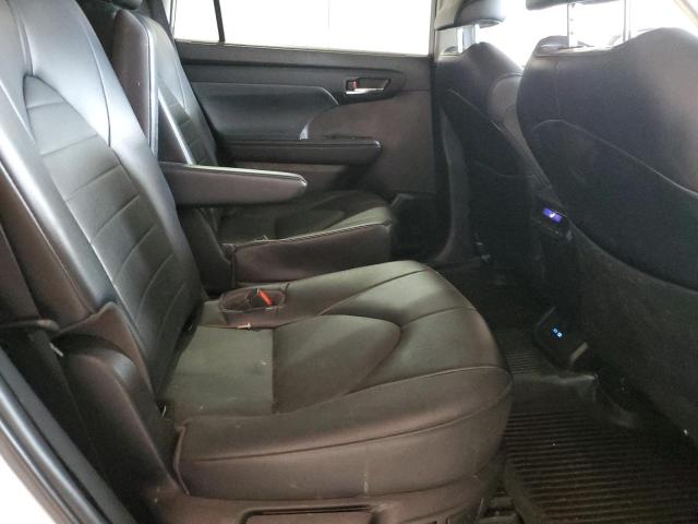 2022 TOYOTA HIGHLANDER - 5TDHZRBH3NS232743