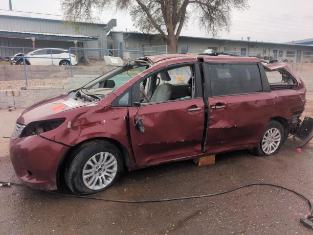 TOYOTA SIENNA XLE