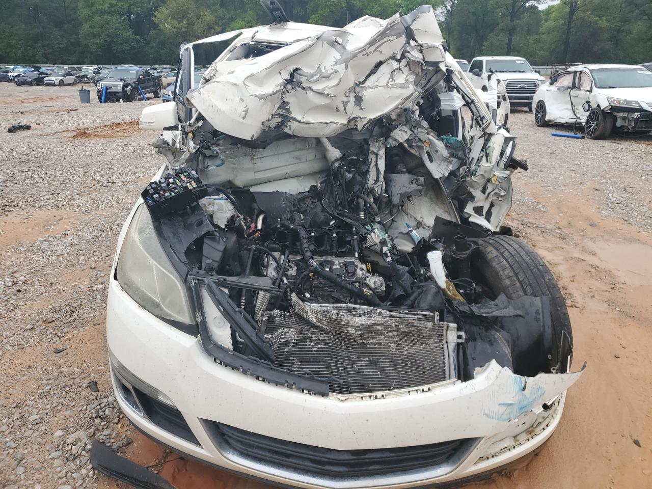 CHEVROLET TRAVERSE LT