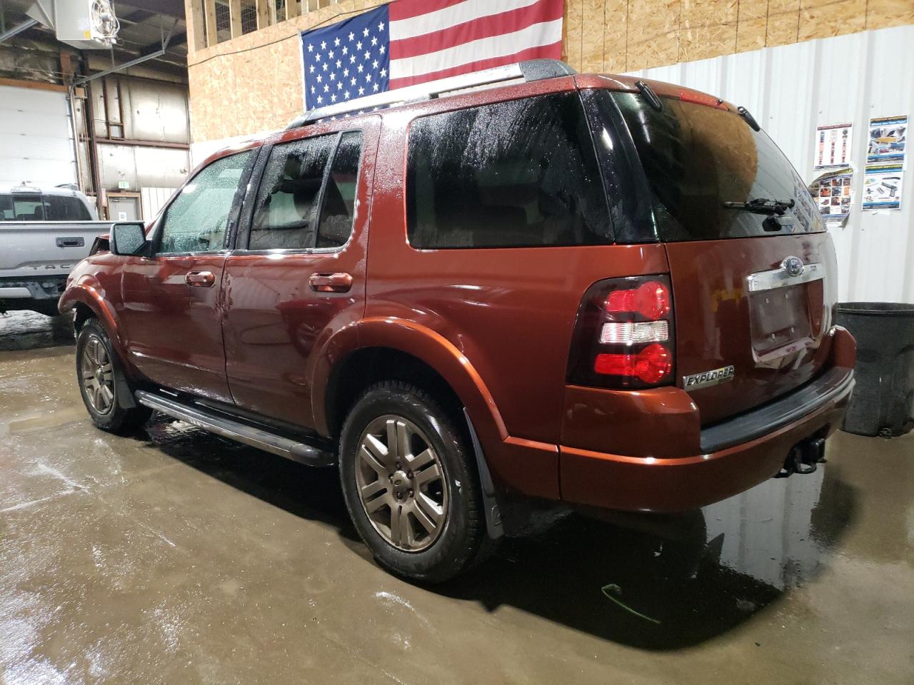FORD EXPLORER LIMITED