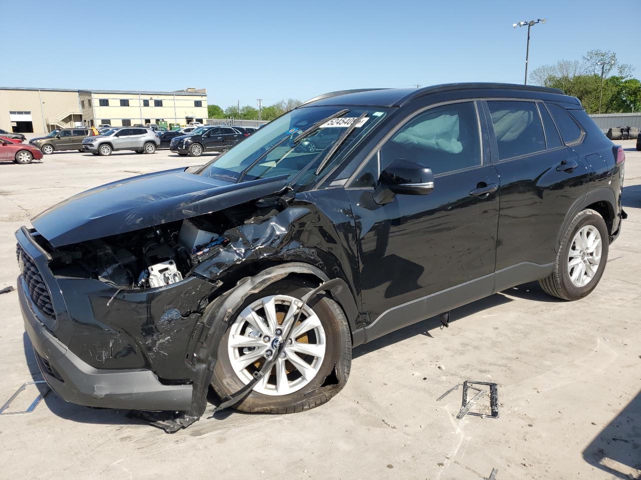 TOYOTA COROLLA CROSS LE