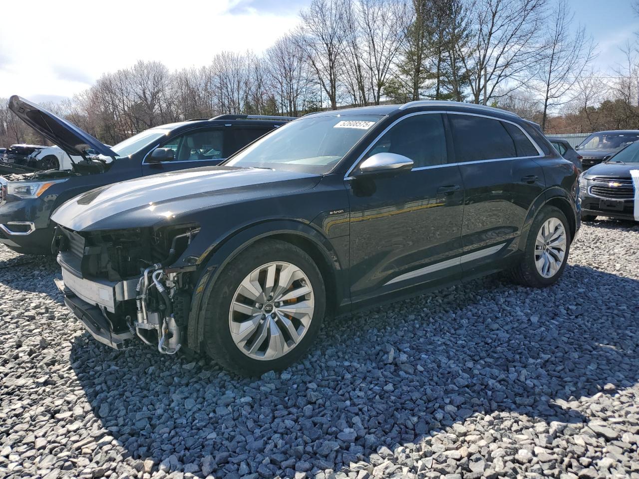 AUDI E-TRON PREMIUM PLUS