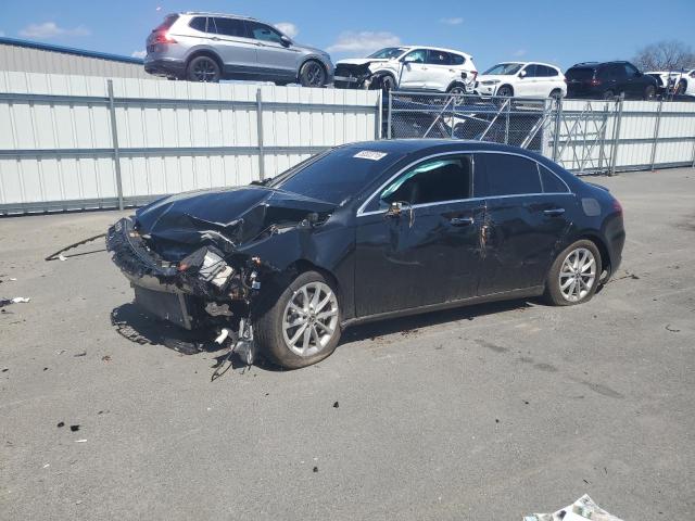 MERCEDES-BENZ A-CLASS 220 4MATIC