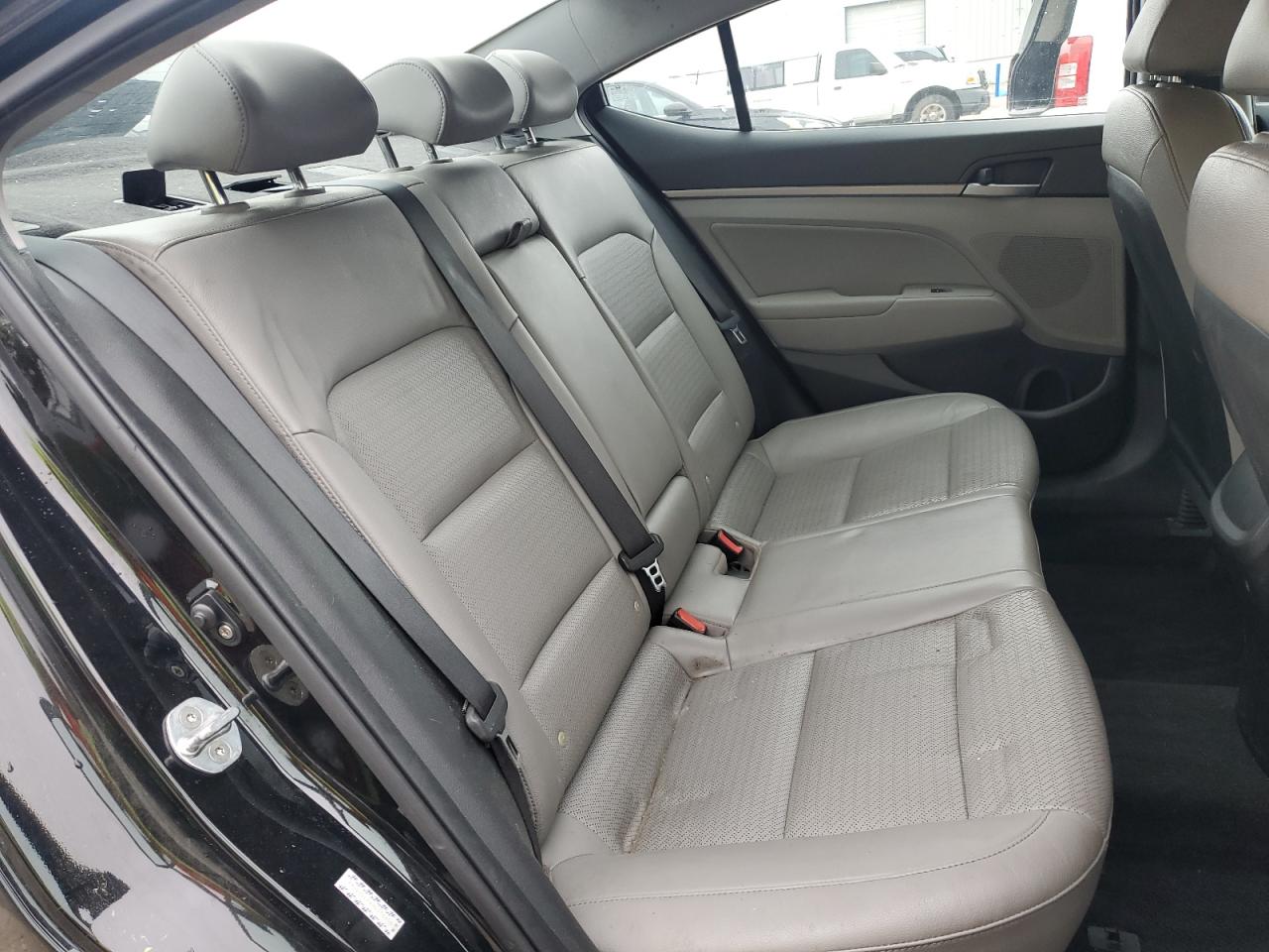 Hyundai Elantra se 2017