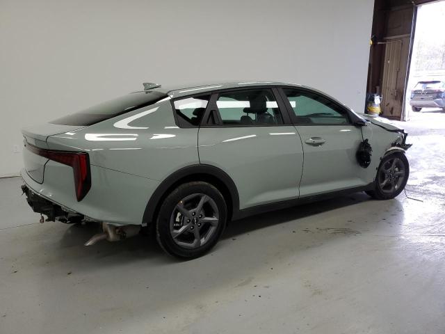 Vin: 3kpft4de1se006530, lot: 53334175, kia k4 lx lx 20253