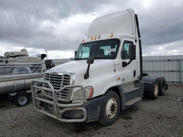 FREIGHTLINER CASCADIA 2015 white tractor diesel 1FUJGEDV9FLGJ9749 photo #3