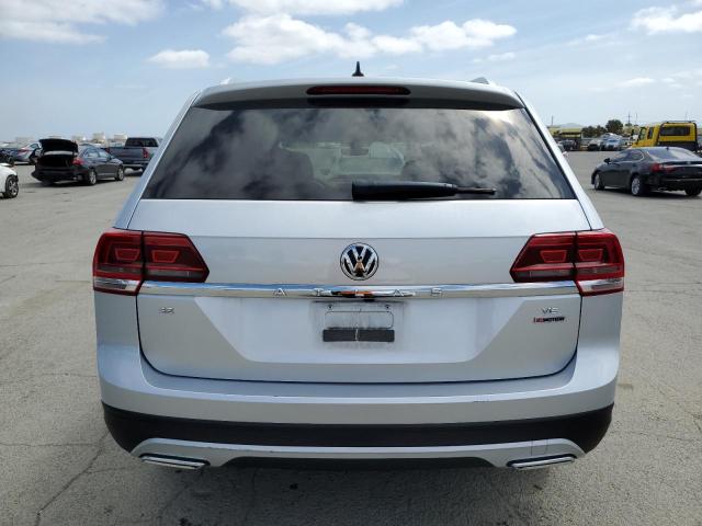 2018 VOLKSWAGEN ATLAS SE - 1V2LR2CAXJC560772