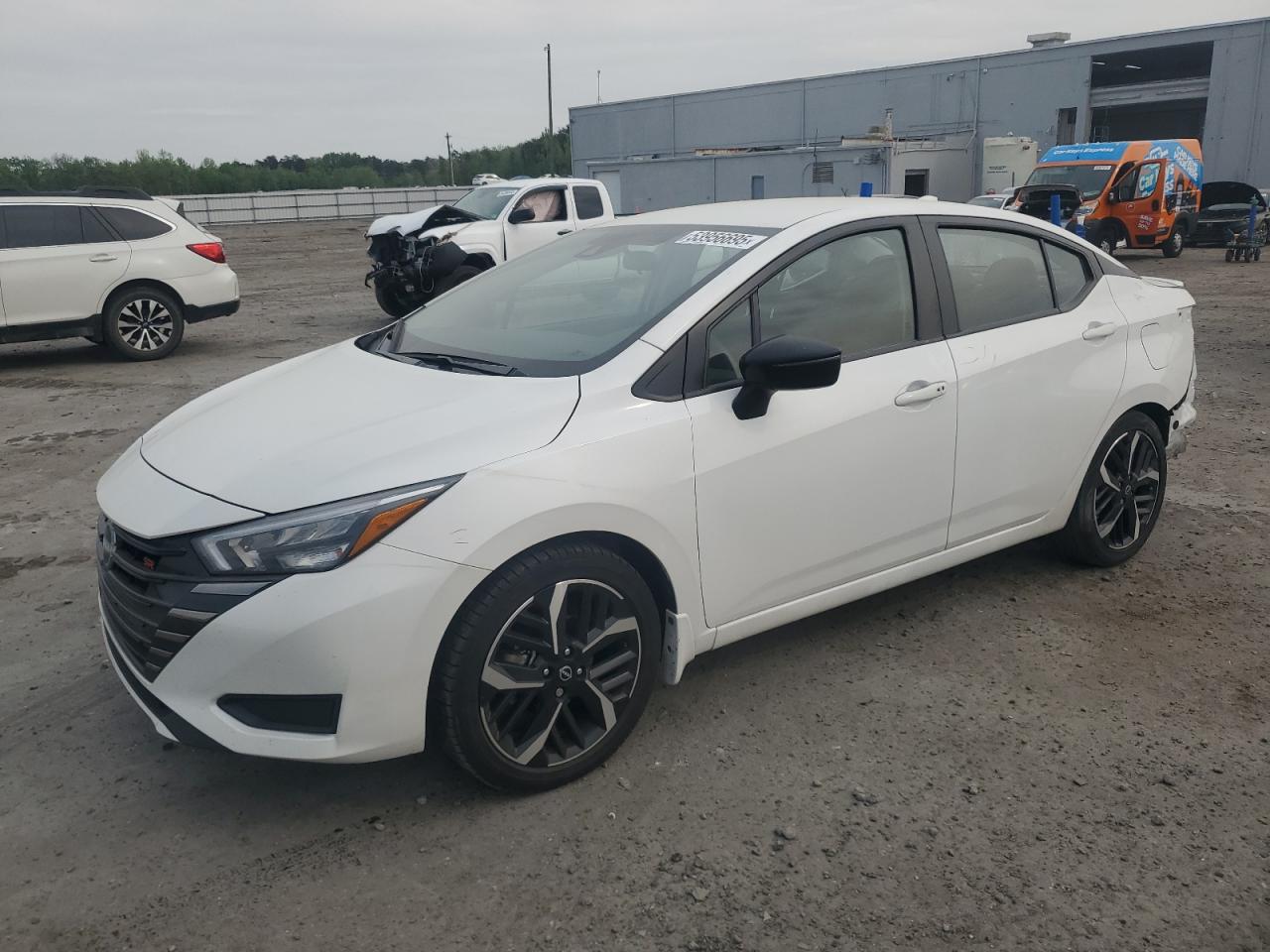 NISSAN VERSA SR