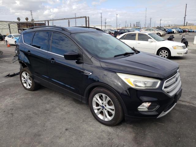 Vin: 1fmcu9gd0jua26909, lot: 53547625, ford escape se 20184