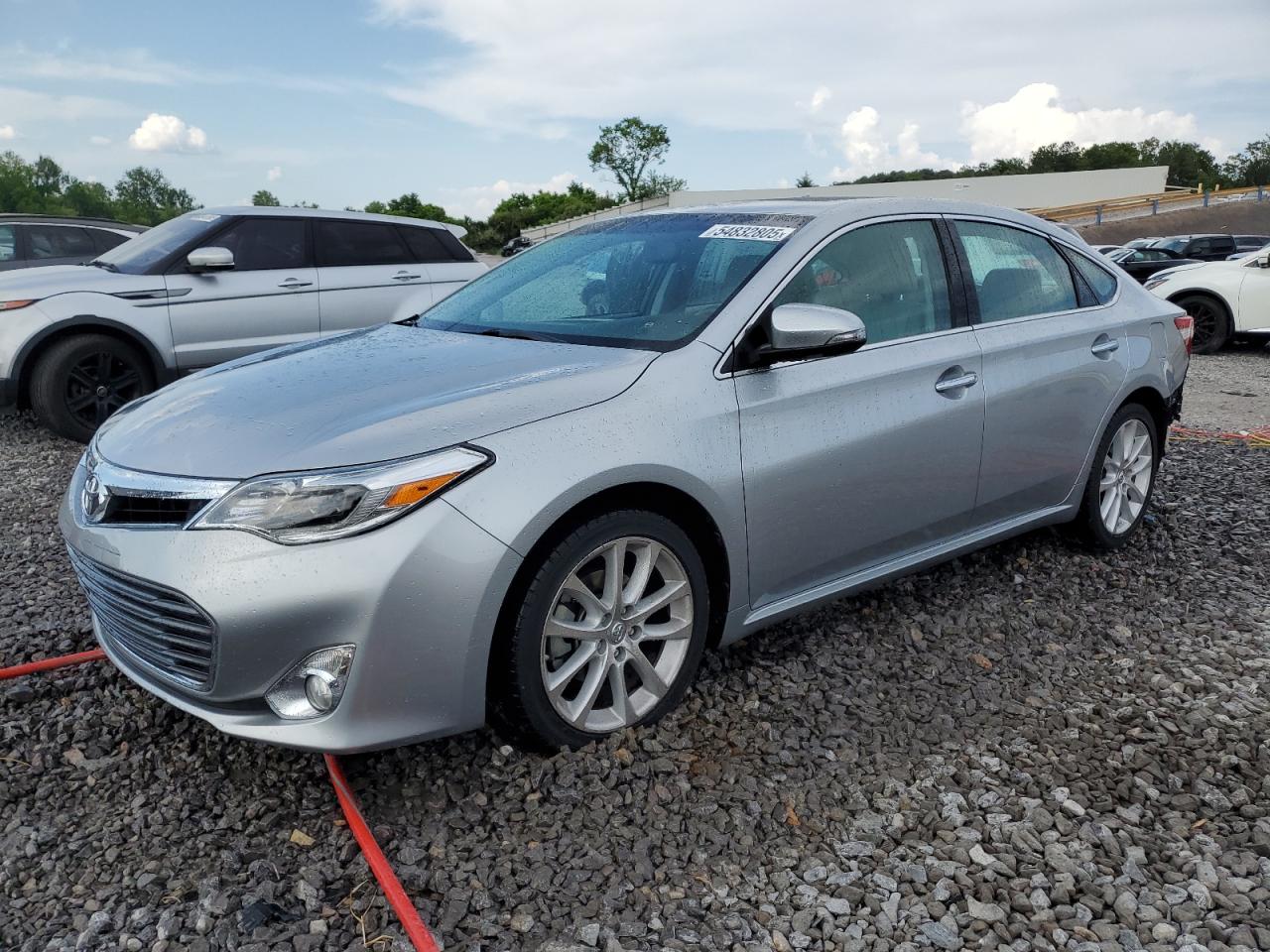 TOYOTA AVALON XLE